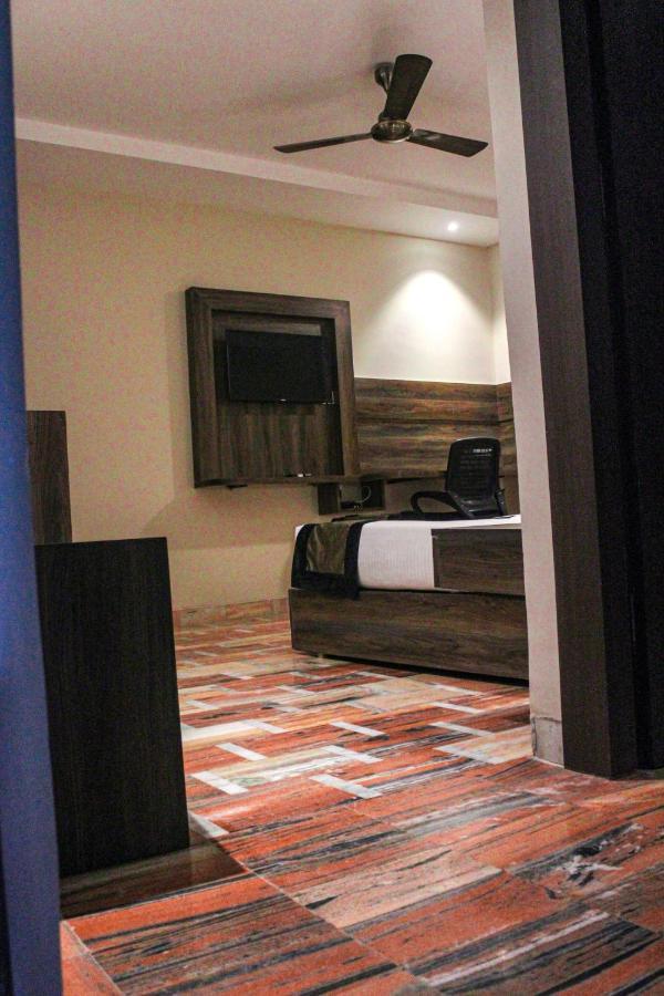 I-Towne' - A Unit Of Hotel Shivam International Deoghar Eksteriør billede