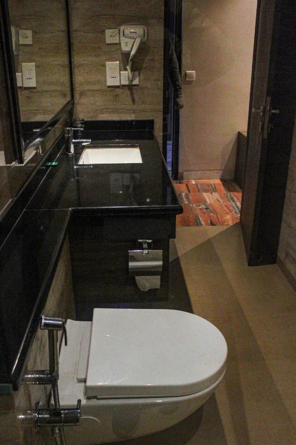 I-Towne' - A Unit Of Hotel Shivam International Deoghar Eksteriør billede